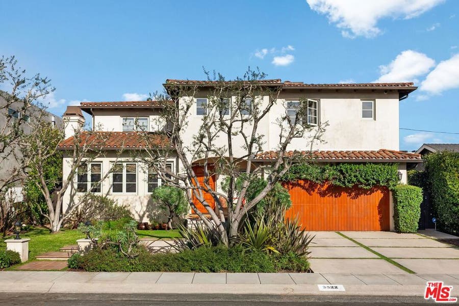 Property photo for 3522 S Barrington Avenue, Los Angeles, CA