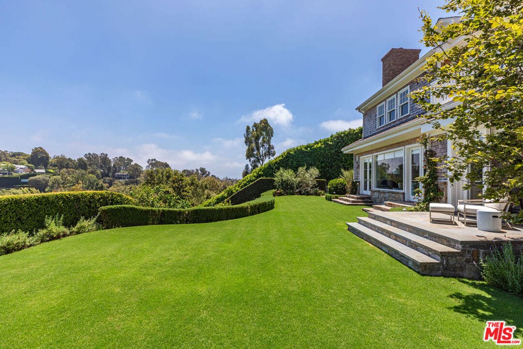770 Napoli Drive, Pacific Palisades, CA 90272 770 Napoli Drive, Pacific Palisades, CA 90272