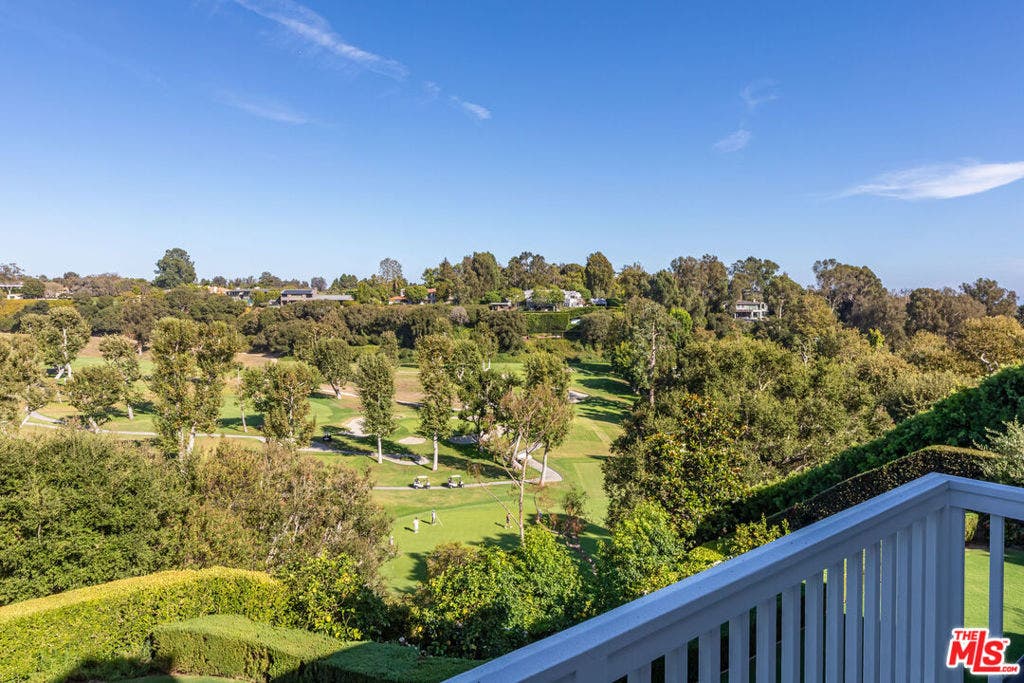 770 Napoli Drive, Pacific Palisades, CA 90272 770 Napoli Drive, Pacific Palisades, CA 90272
