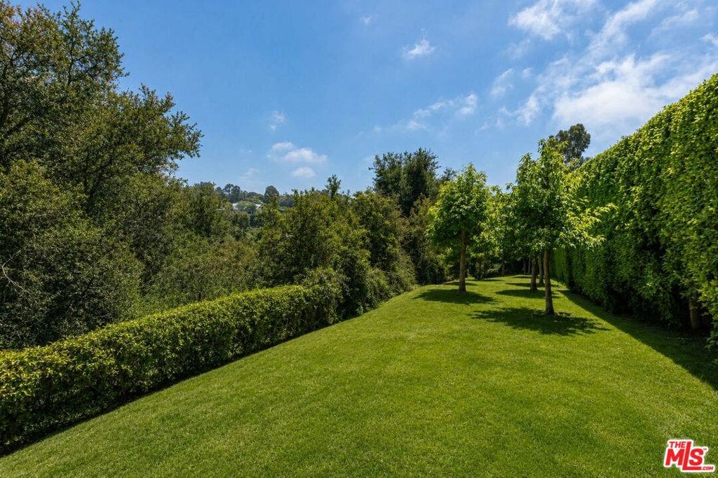 770 Napoli Drive, Pacific Palisades, CA 90272 770 Napoli Drive, Pacific Palisades, CA 90272