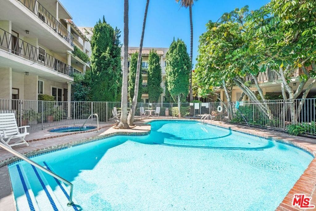 11670 W Sunset Boulevard, #109, Los Angeles, CA 90049