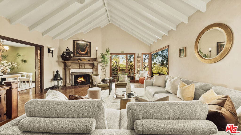 2882 Belden Drive, Los Angeles, CA 90068 2882 Belden Drive, Los Angeles, CA 90068