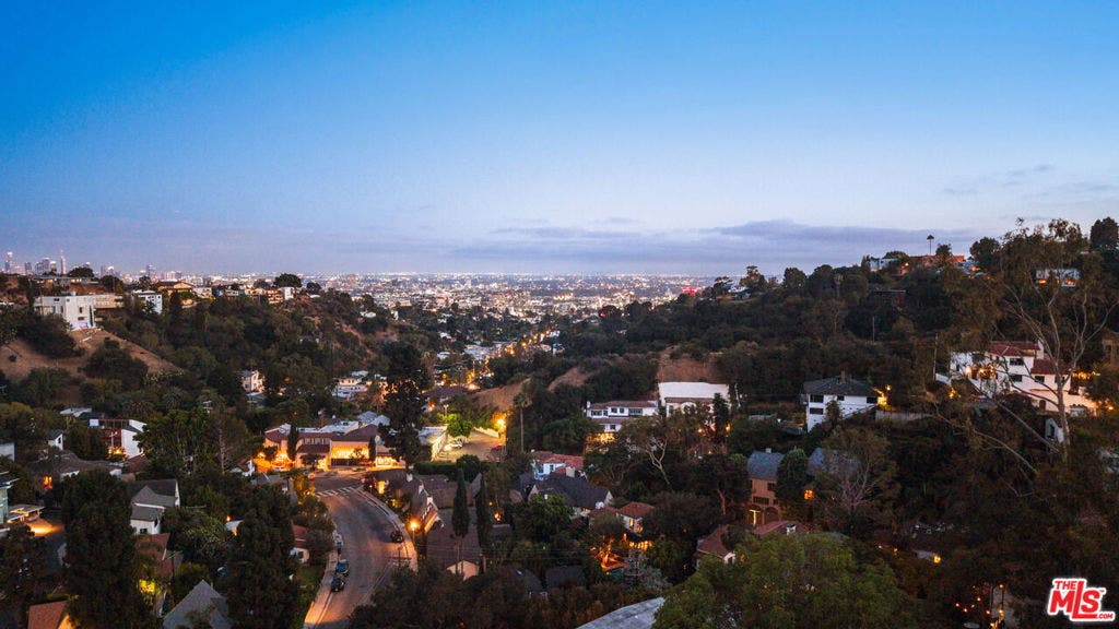 2882 Belden Drive, Los Angeles, CA 90068 2882 Belden Drive, Los Angeles, CA 90068