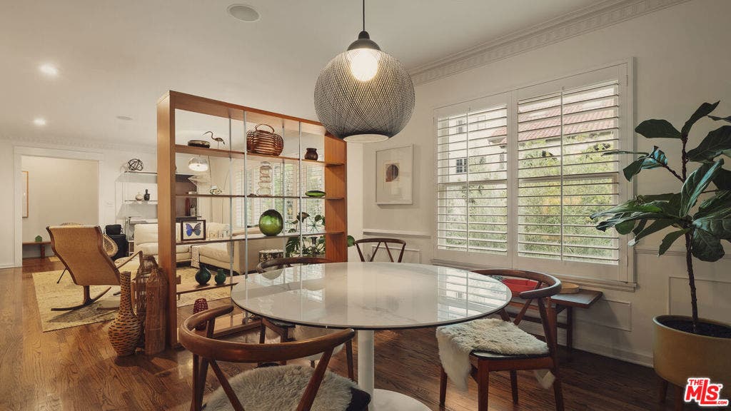 7218 La Presa Drive, Los Angeles, CA 90068 7218 La Presa Drive, Los Angeles, CA 90068