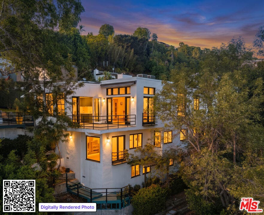 Property photo for 9314 Lloydcrest Drive, Beverly Hills, CA