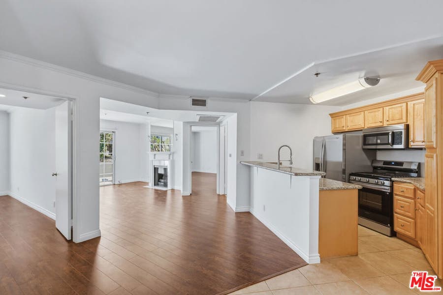 Property photo for 4401 Sepulveda Boulevard, #112, Sherman Oaks, CA