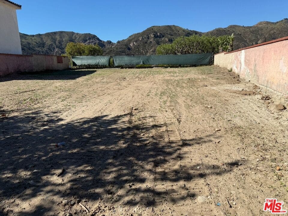 17290 Avenida De La Herradura, Pacific Palisades, CA 90272