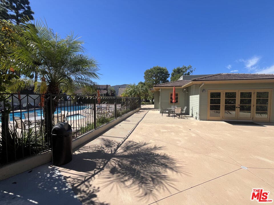 17290 Avenida De La Herradura, Pacific Palisades, CA 90272
