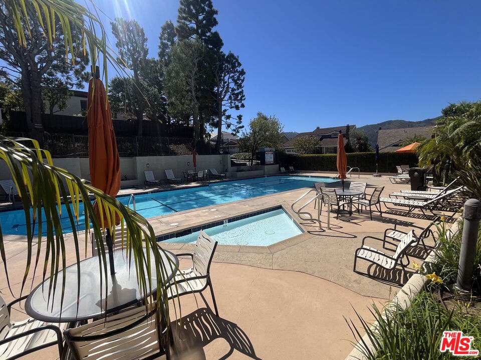 17290 Avenida De La Herradura, Pacific Palisades, CA 90272