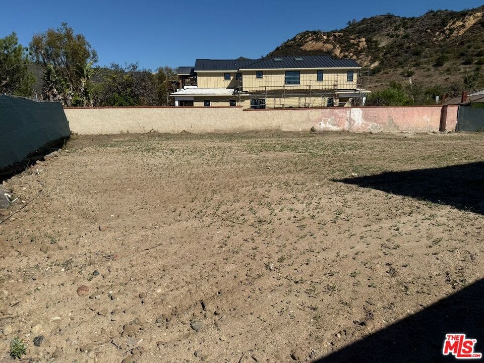 17290 Avenida De La Herradura, Pacific Palisades, CA 90272