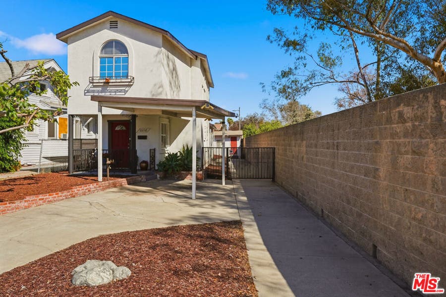 Property photo for 2216 5th Avenue, Los Angeles, CA