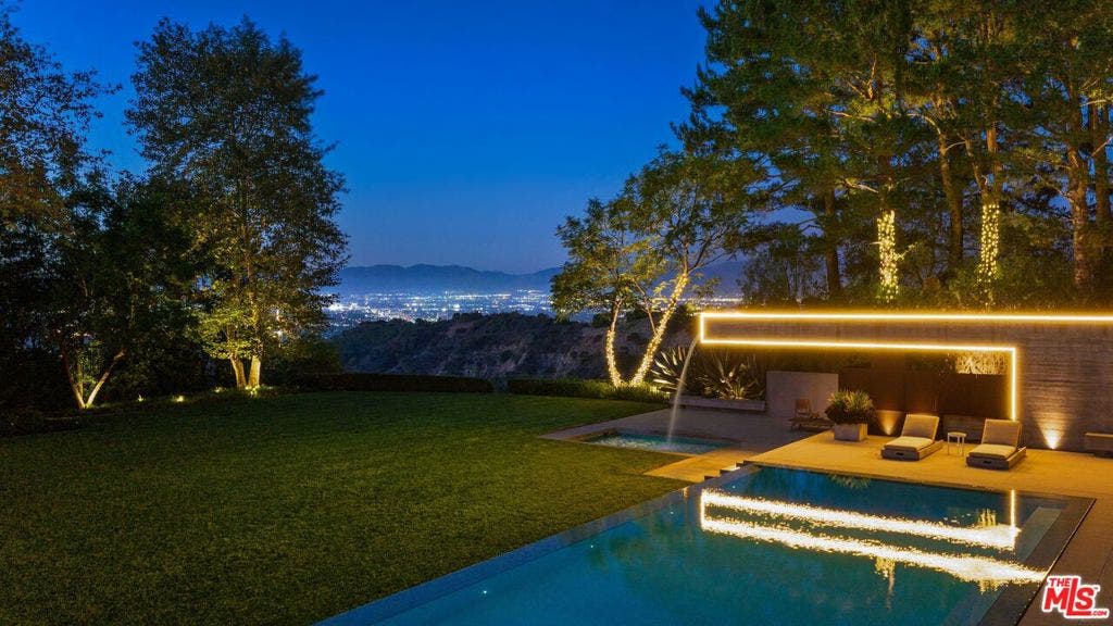 3350 Stone Ridge Lane, Los Angeles, CA 90077 3350 Stone Ridge Lane, Los Angeles, CA 90077