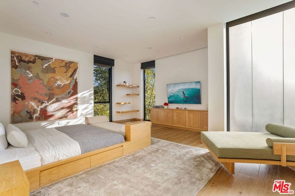 3350 Stone Ridge Lane, Los Angeles, CA 90077 3350 Stone Ridge Lane, Los Angeles, CA 90077