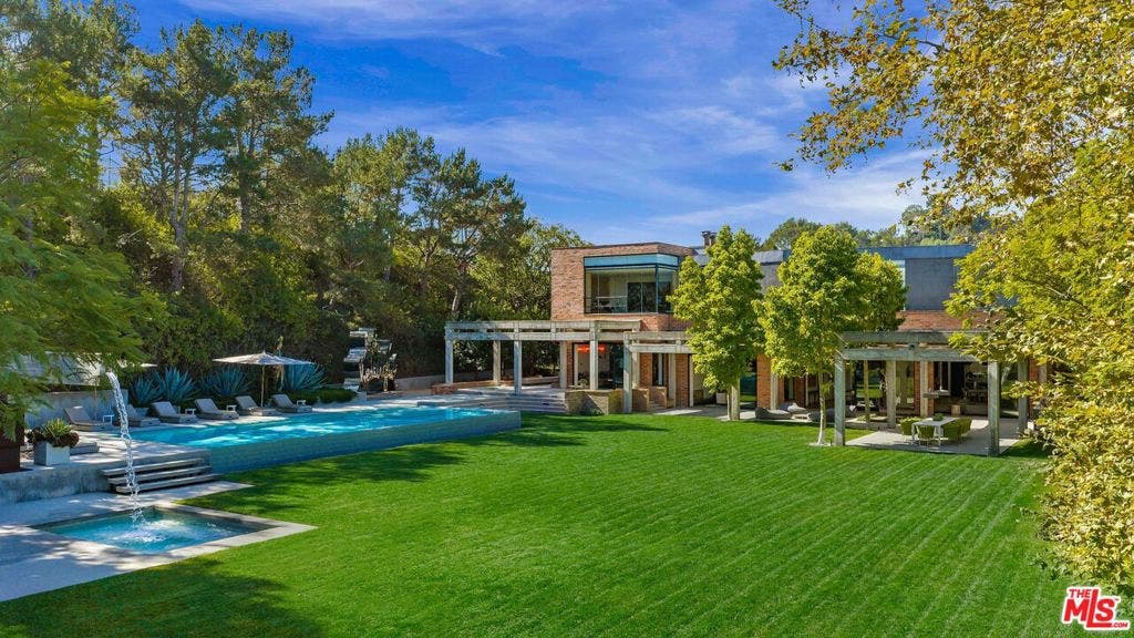 3350 Stone Ridge Lane, Los Angeles, CA 90077 3350 Stone Ridge Lane, Los Angeles, CA 90077