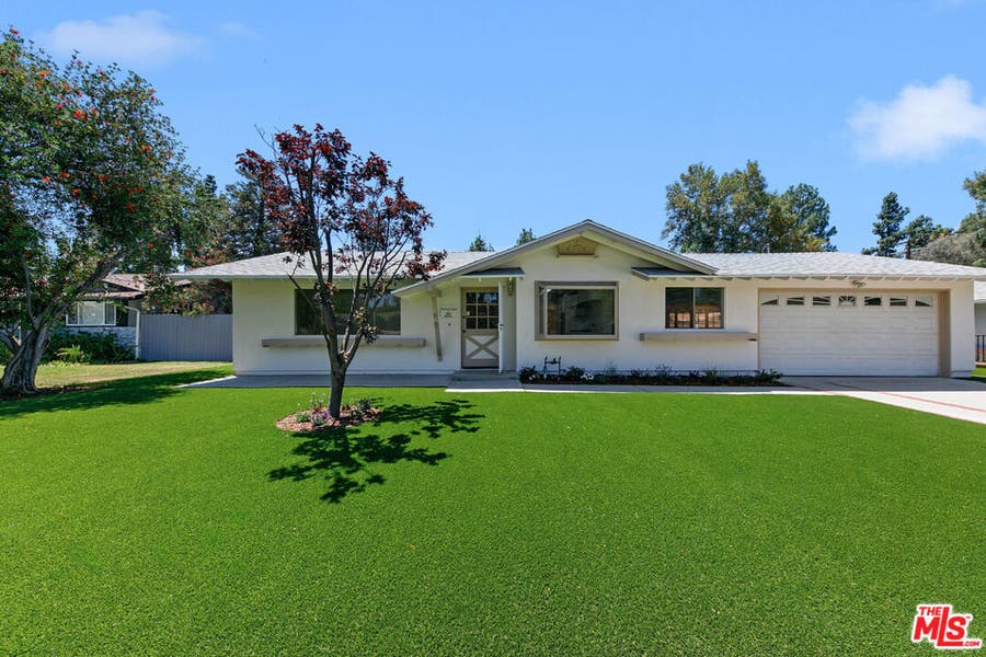 Property photo for 22848 Cohasset Street, West Hills, CA