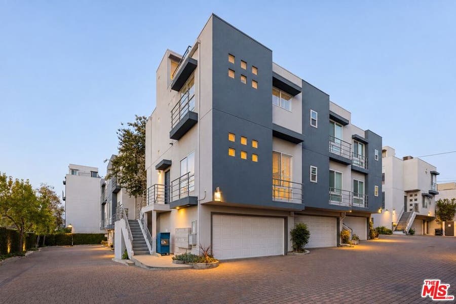 Property photo for 1098 Everett Place, Los Angeles, CA