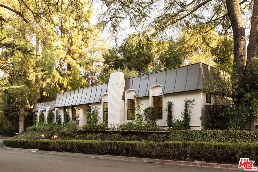 Property photo for 4963 Queen Victoria Road, Woodland Hills, CA