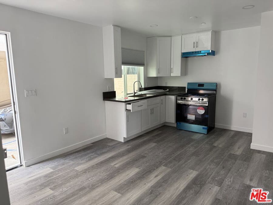 Property photo for 6642 IRVINE Avenue, North Hollywood, CA