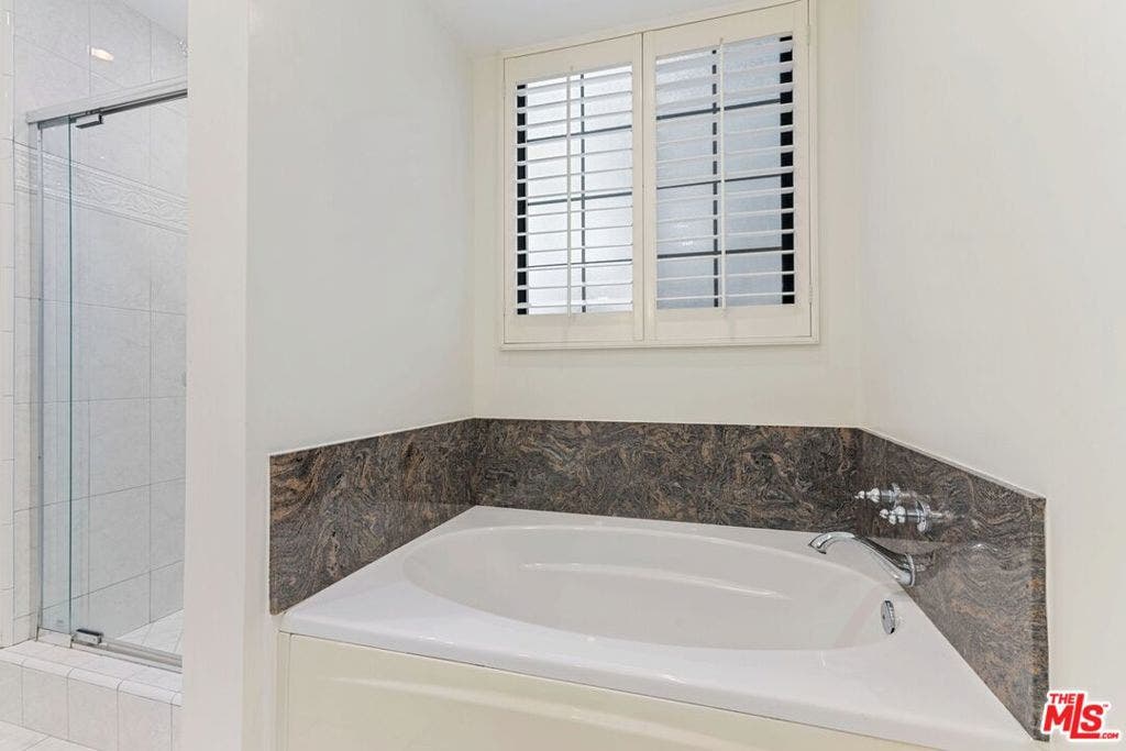 2031 S Bentley Avenue, #107, Los Angeles, CA 90025