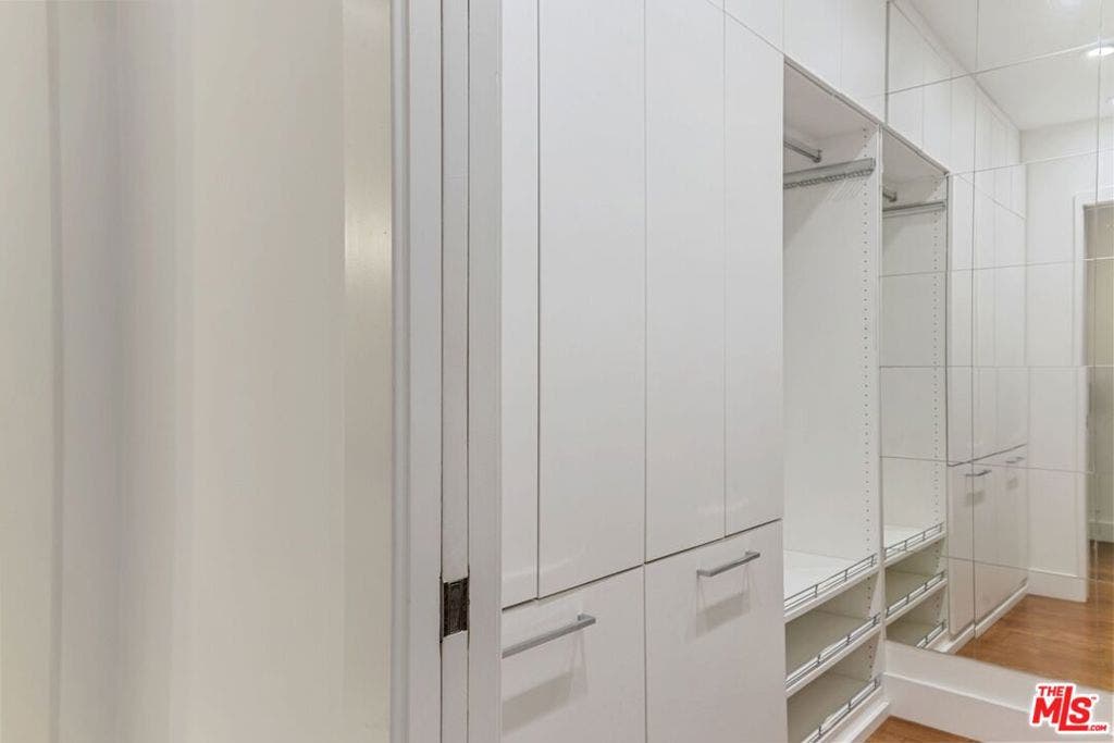 2031 S Bentley Avenue, #107, Los Angeles, CA 90025