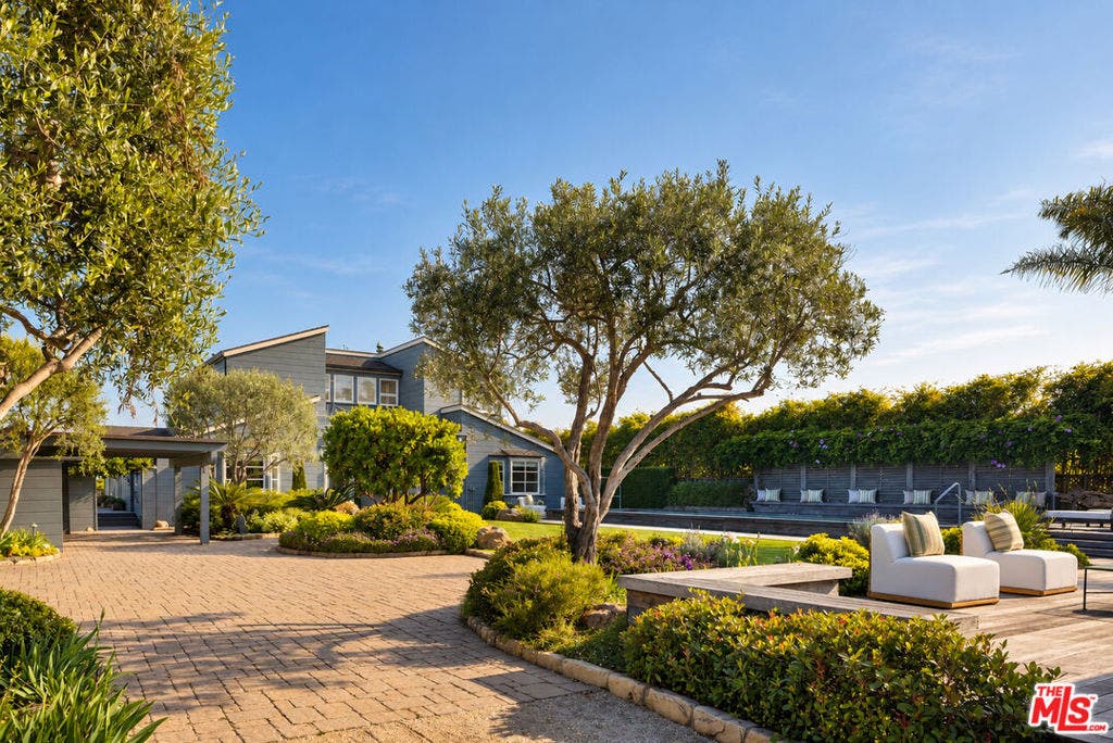 4217 Avenue Del Mar, Carpinteria, CA 93013 4217 Avenue Del Mar, Carpinteria, CA 93013