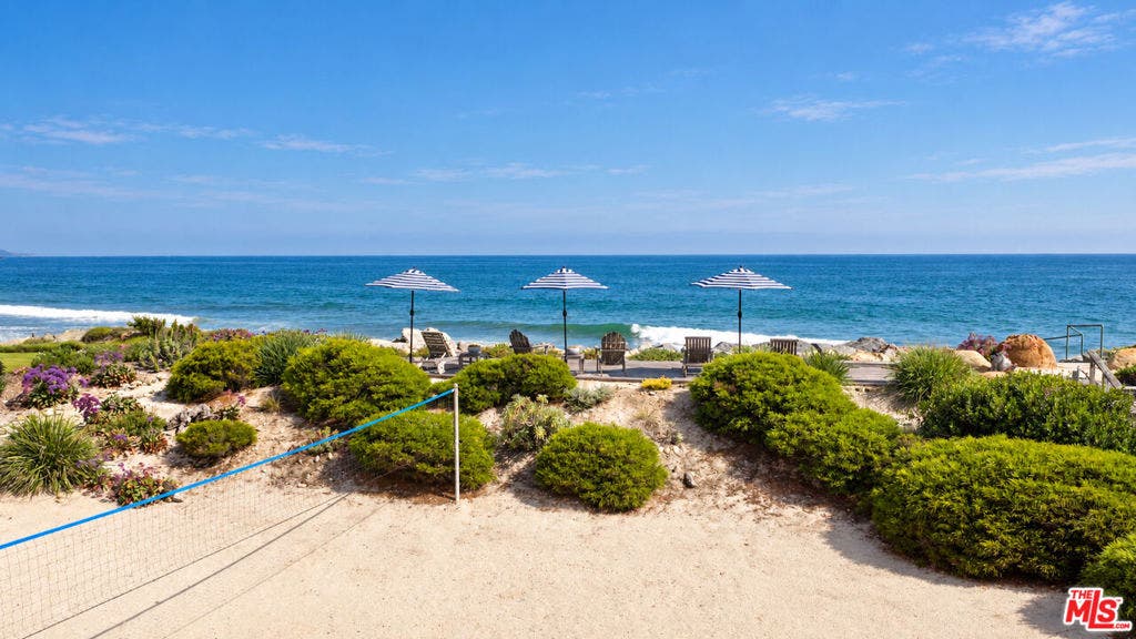 4217 Avenue Del Mar, Carpinteria, CA 93013 4217 Avenue Del Mar, Carpinteria, CA 93013