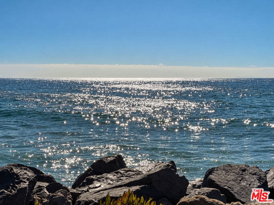 4217 Avenue Del Mar, Carpinteria, CA 93013 4217 Avenue Del Mar, Carpinteria, CA 93013