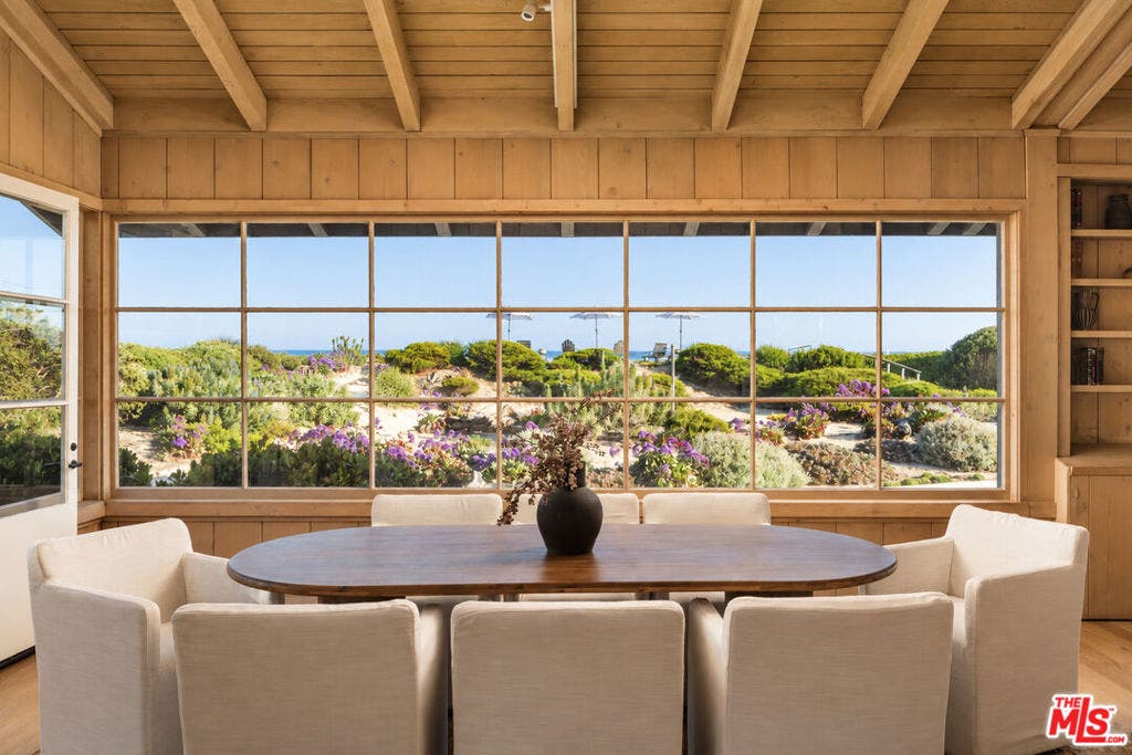 4217 Avenue Del Mar, Carpinteria, CA 93013 4217 Avenue Del Mar, Carpinteria, CA 93013