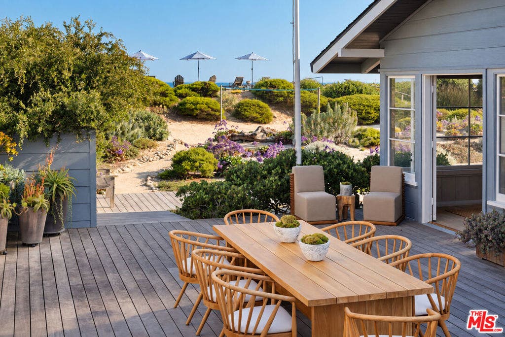 4217 Avenue Del Mar, Carpinteria, CA 93013 4217 Avenue Del Mar, Carpinteria, CA 93013