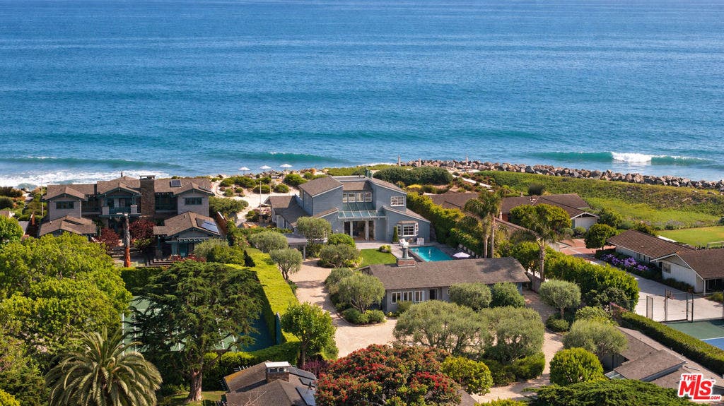 4217 Avenue Del Mar, Carpinteria, CA 93013 4217 Avenue Del Mar, Carpinteria, CA 93013