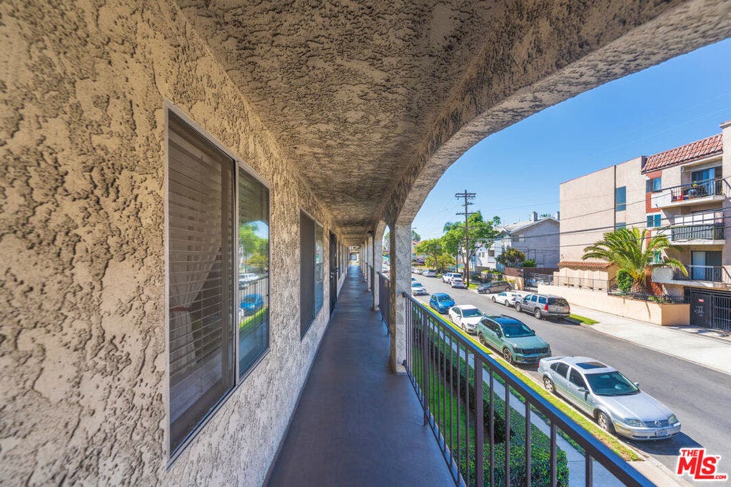 1568 W Carson Street, Torrance, CA 90501 1568 W Carson Street, Torrance, CA 90501