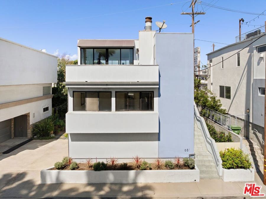 Property photo for 681 Mildred Avenue, Venice, CA