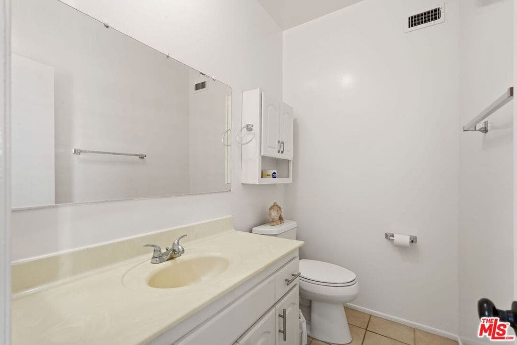 15513 S Tarrant Avenue, Compton, CA 90220