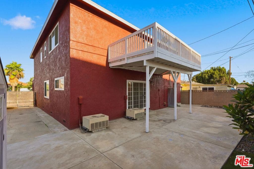 15513 S Tarrant Avenue, Compton, CA 90220