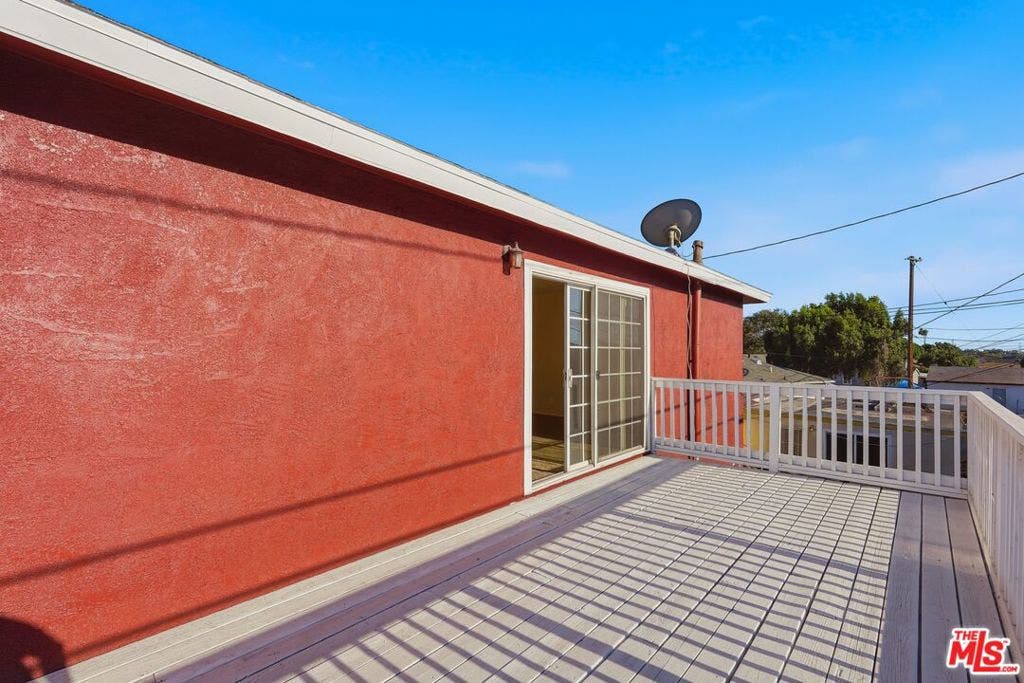 15513 S Tarrant Avenue, Compton, CA 90220