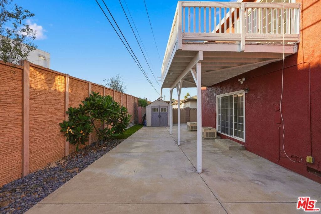15513 S Tarrant Avenue, Compton, CA 90220