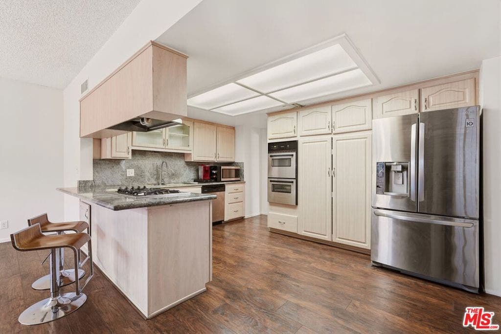 15513 S Tarrant Avenue, Compton, CA 90220
