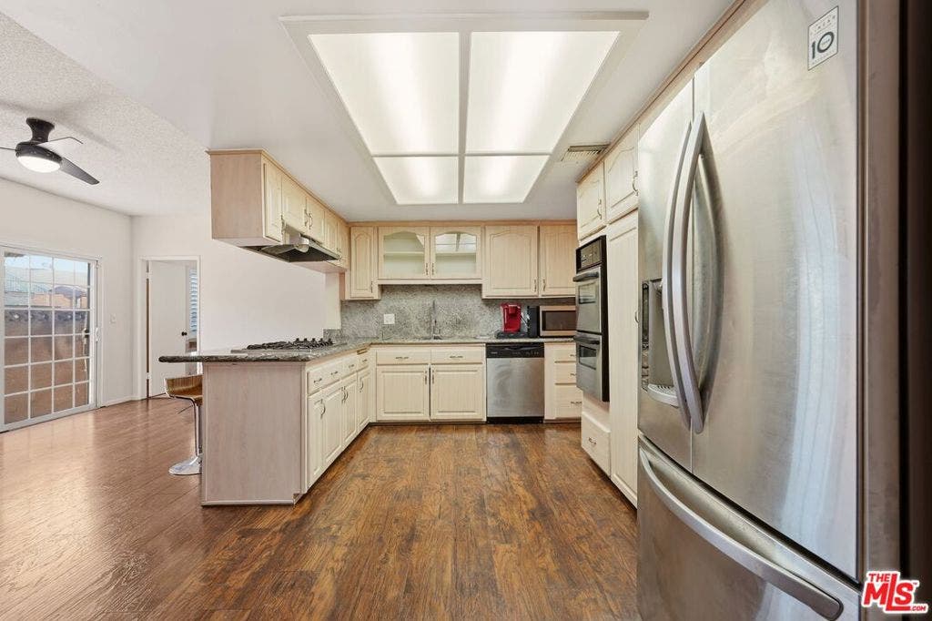 15513 S Tarrant Avenue, Compton, CA 90220