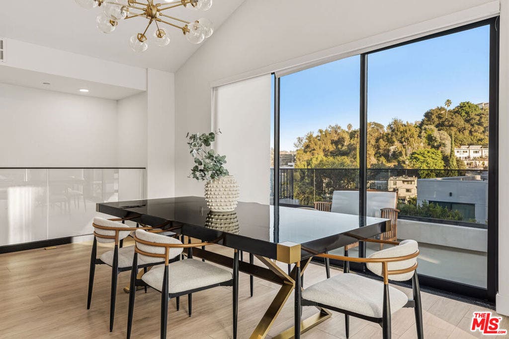 3659 Regal Pl, Los Angeles, Ca 90068, Usa, #3659 1/2, Los Angeles, CA 90068