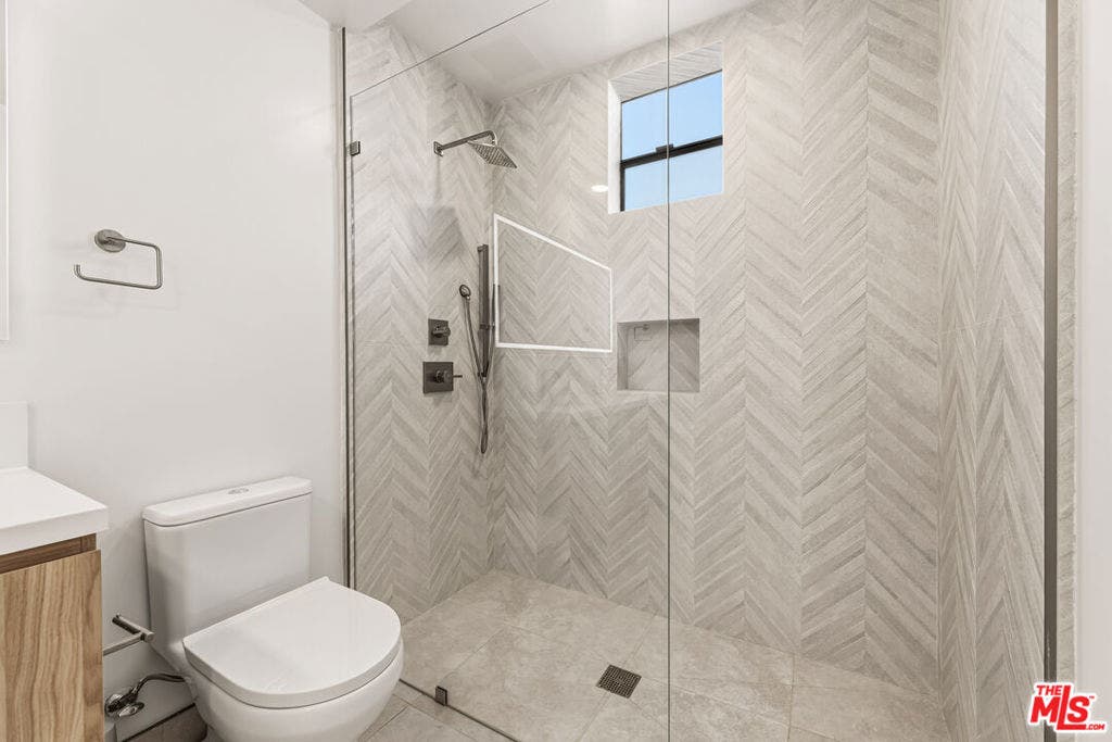 3659 Regal Pl, Los Angeles, Ca 90068, Usa, #3659 1/2, Los Angeles, CA 90068