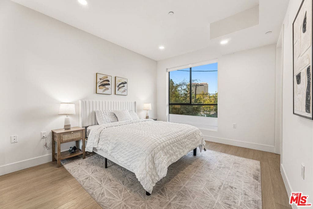 3659 Regal Pl, Los Angeles, Ca 90068, Usa, #3659 1/2, Los Angeles, CA 90068