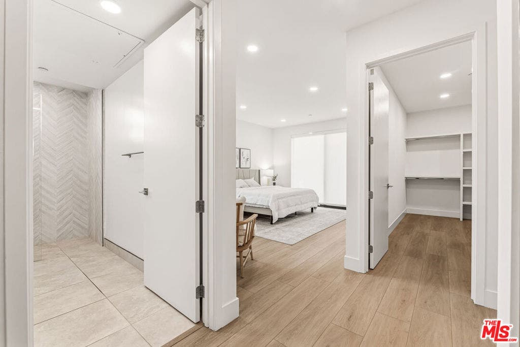 3659 Regal Pl, Los Angeles, Ca 90068, Usa, #3659 1/2, Los Angeles, CA 90068