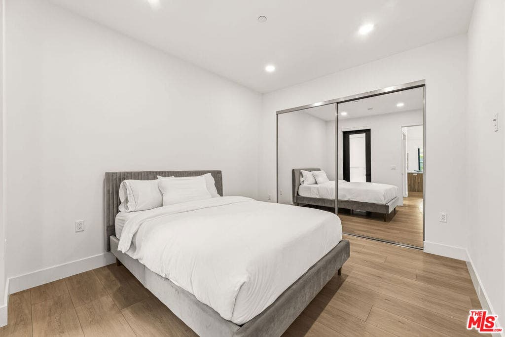 3659 Regal Pl, Los Angeles, Ca 90068, Usa, #3659 1/2, Los Angeles, CA 90068