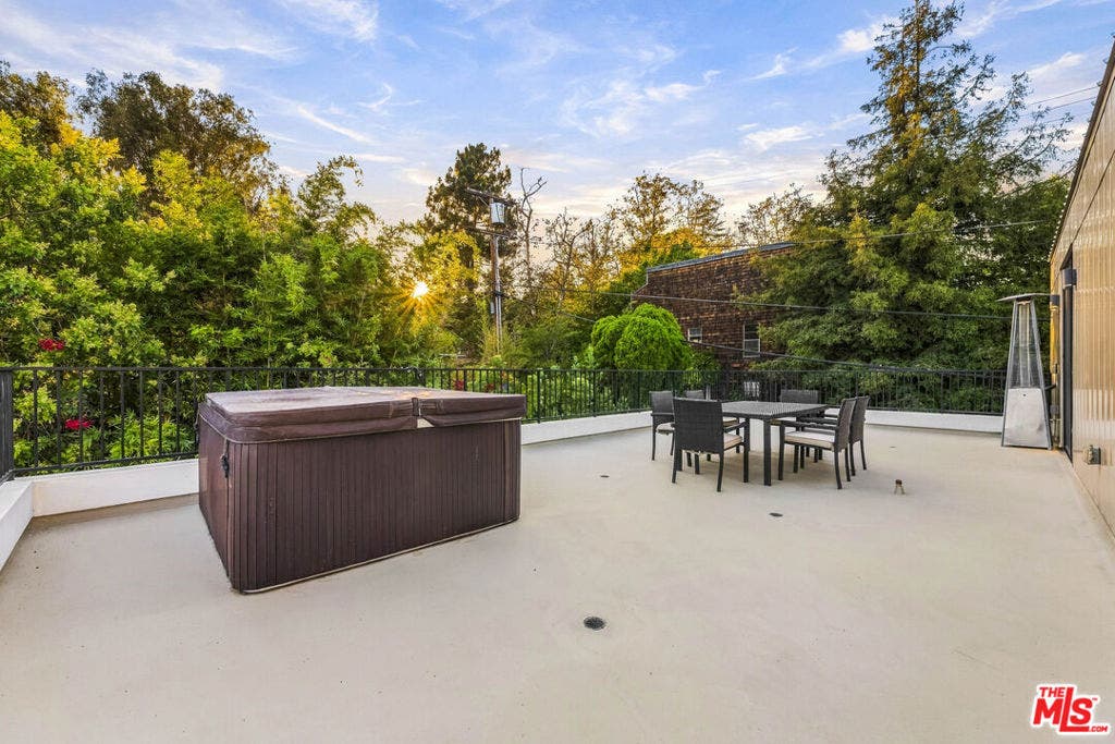 3659 Regal Pl, Los Angeles, Ca 90068, Usa, #3659 1/2, Los Angeles, CA 90068