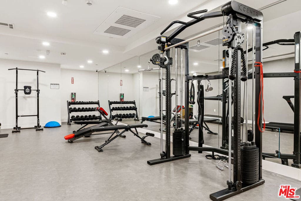 3659 Regal Pl, Los Angeles, Ca 90068, Usa, #3659 1/2, Los Angeles, CA 90068