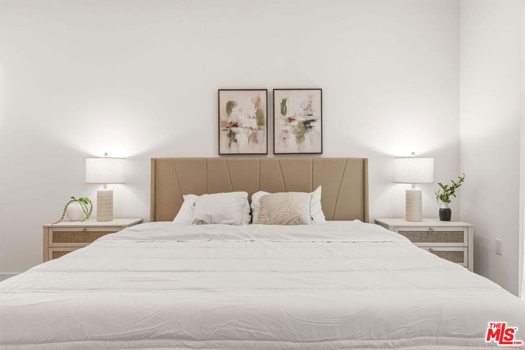 3659 Regal Pl, Los Angeles, Ca 90068, Usa, #3659 1/2, Los Angeles, CA 90068