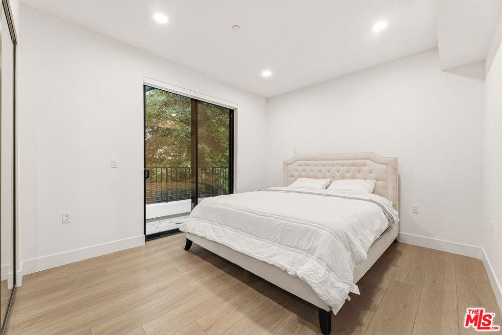 3659 Regal Pl, Los Angeles, Ca 90068, Usa, #3659 1/2, Los Angeles, CA 90068