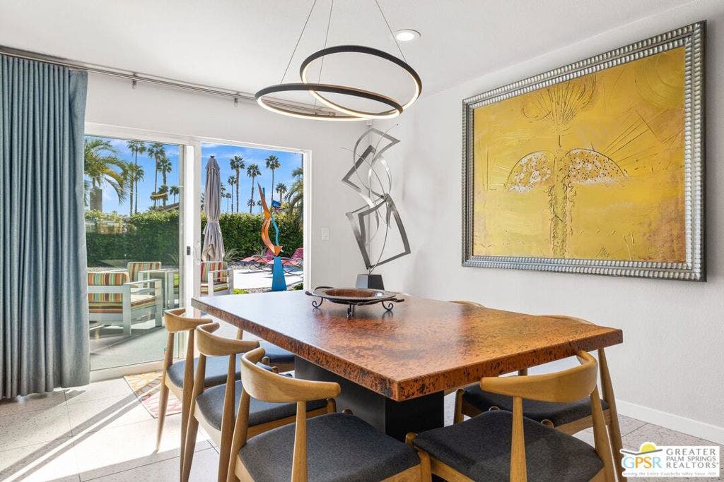 1244 S San Mateo Drive, Palm Springs, CA 92264
