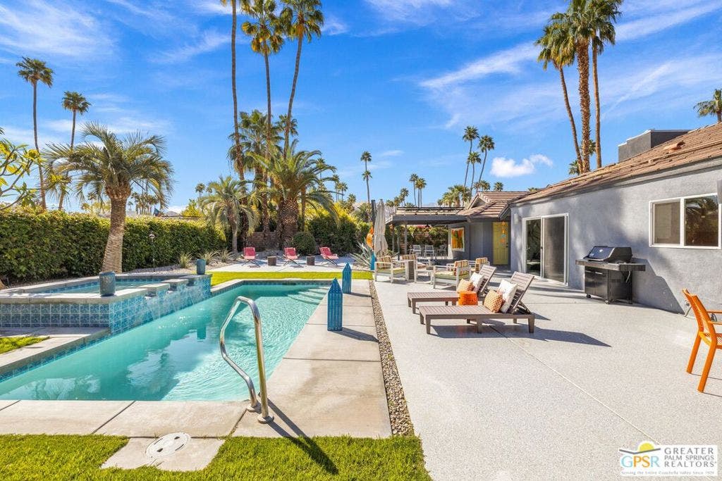 1244 S San Mateo Drive, Palm Springs, CA 92264