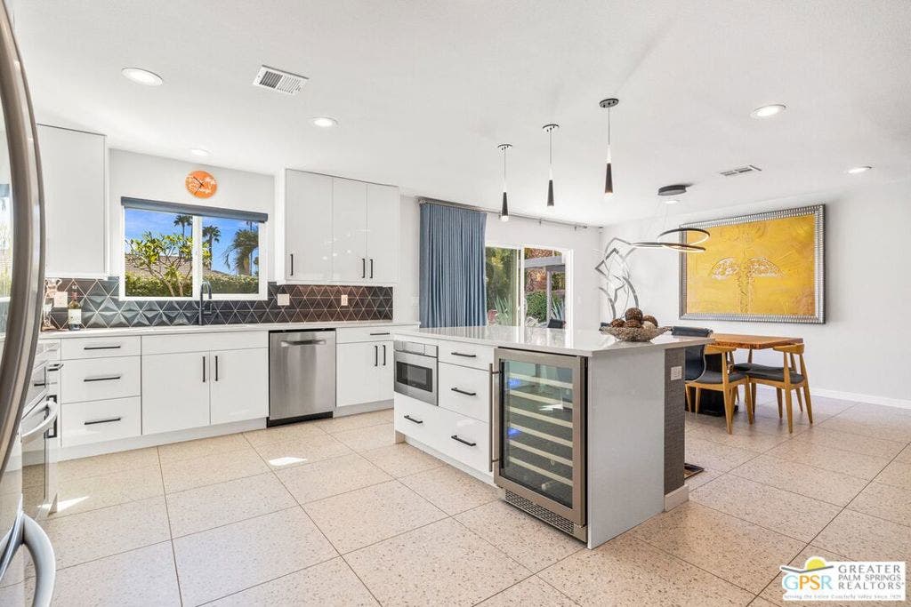 1244 S San Mateo Drive, Palm Springs, CA 92264